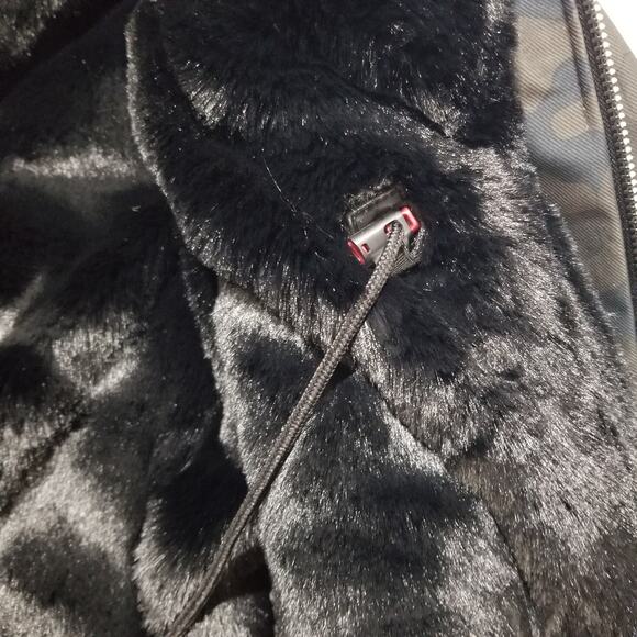 NWT Outdoor United Parka Small Camo Hercules Storm Waterproof Waxed Coating - Picture 10 of 16